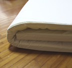 ニトリの羽毛&低反発敷き布団